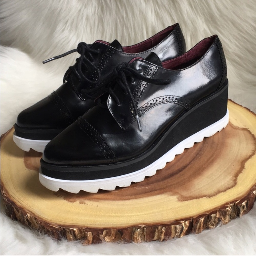 Steve Madden Leather Wedge Platform Oxford